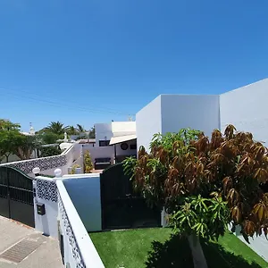 https://casa-el-eco-del-volcan-1.puertodelcarmen-hotels.org